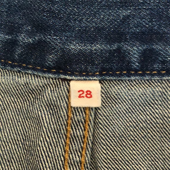 Levi’s Denim Zippered Mini Skirt with pockets - size 28 - Picture 5 of 6